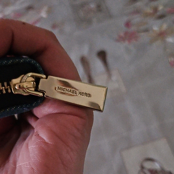 Michael Kors Blue Leatherand and Denim  Card Holder - Picture 3 of 6